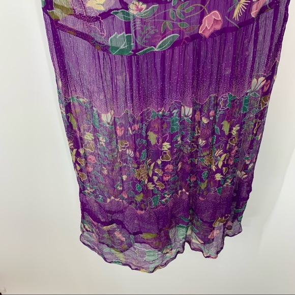 Urban Outfitters Kimchi & Blue Sheer Silk Floral Sleeveless V-Neck Tunic Blouse - Picture 9 of 16